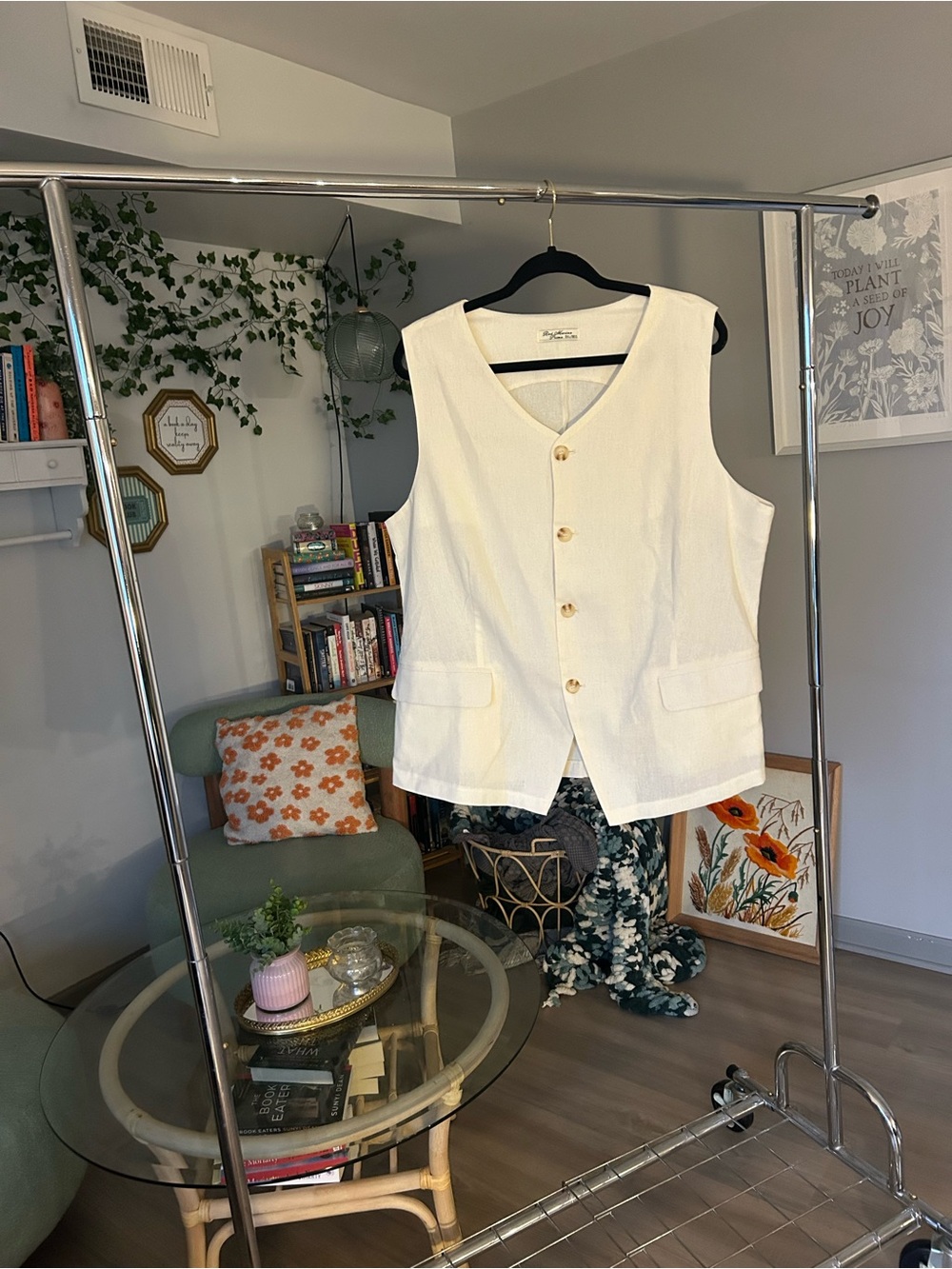 White Cotton & Linen Vest
